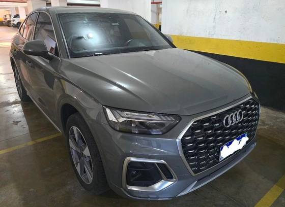 AUDI Q5 2.0 55 TFSIE PHEV PERFORMANCE QUATTRO S TRONIC AUDI Q5 2.0 55 TFSIE PHEV PERFORMANCE QUATTRO S TRONIC